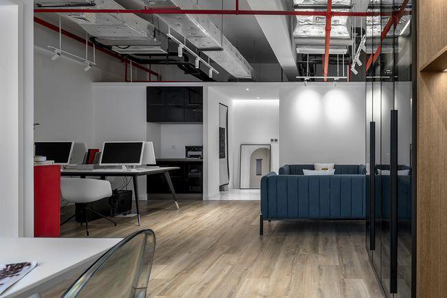小型办公室装修设计如何达到扩大室内空间的效果_小型办公室装修设计如何达到扩大室内空间的_03